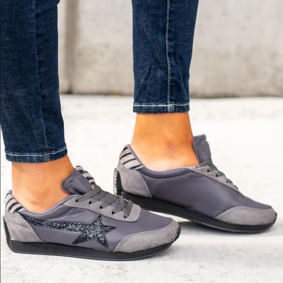 Vintage Grey Sequin Star & Zebra Stripe Sneakers - Picture 2 of 8